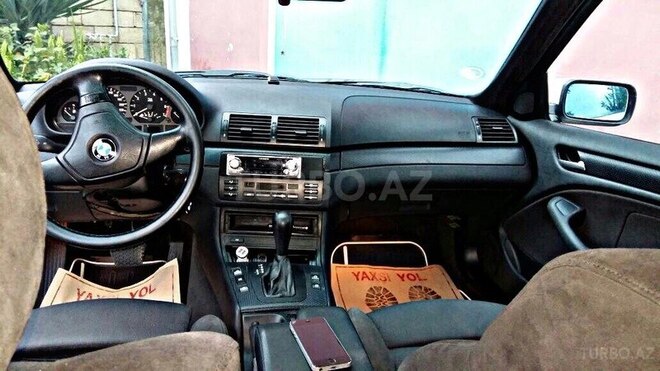 BMW 320 2000, 179,000 km - 2.0 л - Masallı