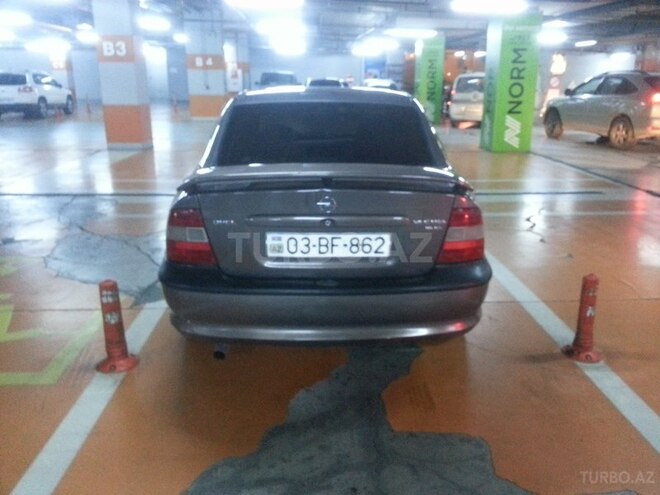 Opel Vectra 1998, 318,241 km - 1.8 l - Xırdalan