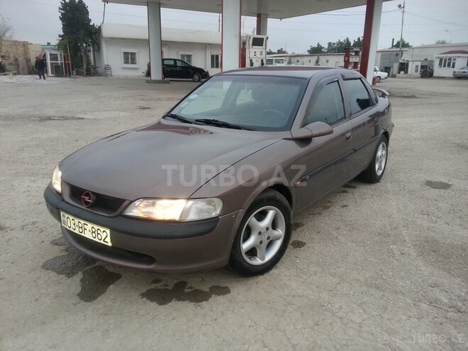 Opel Vectra 1998, 318,241 km - 1.8 l - Xırdalan