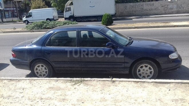Kia Clarus 1997, 182,300 km - 2.0 l - Bakı