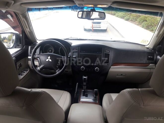 Mitsubishi Pajero 2008, 172,000 km - 3.0 л - Bakı