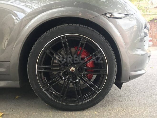 Porsche Cayenne GTS 2014, 71,000 km - 4.8 л - Bakı