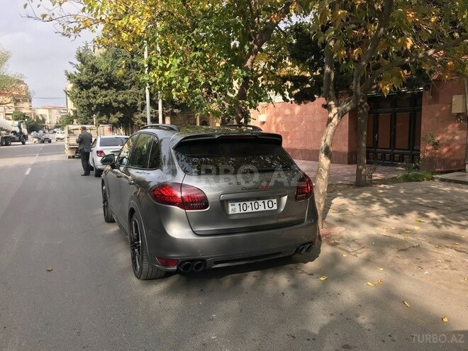 Porsche Cayenne GTS 2014, 71,000 km - 4.8 л - Bakı