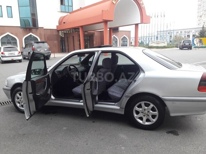 Mercedes C 180 1998, 295,002 km - 1.8 l - Bakı