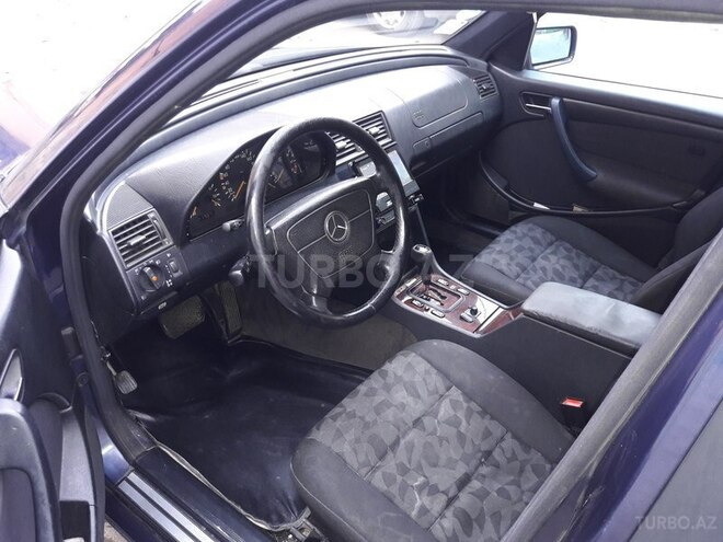 Mercedes C 200 2000, 193,000 km - 0.2 l - Bakı