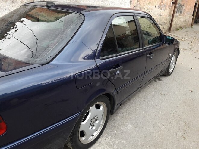 Mercedes C 200 2000, 193,000 km - 0.2 l - Bakı