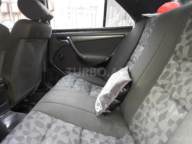 Mercedes C 200 2000, 193,000 km - 0.2 l - Bakı