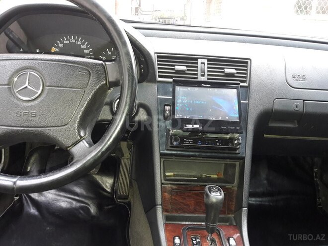 Mercedes C 200 2000, 193,000 km - 0.2 l - Bakı