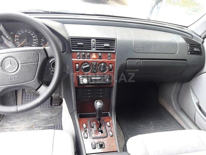 Mercedes C 180 1999, 220,000 km - 1.8 л - Bakı