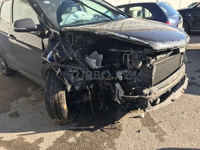 Hyundai Santa Fe 2014, 98,000 km - 2.4 l - Bakı