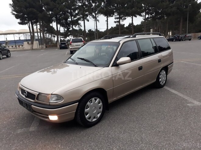 Opel Astra 1997, 230,000 km - 1.6 l - Sumqayıt