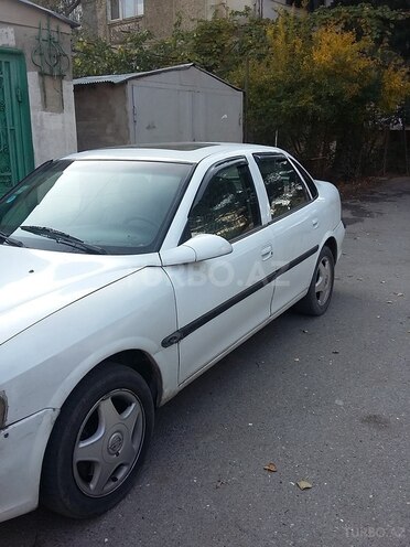 Opel Vectra 1996, 312,600 km - 2.0 л - Bakı