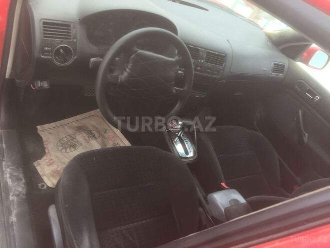 Volkswagen Golf 1999, 250,000 km - 0.5 l - Xırdalan