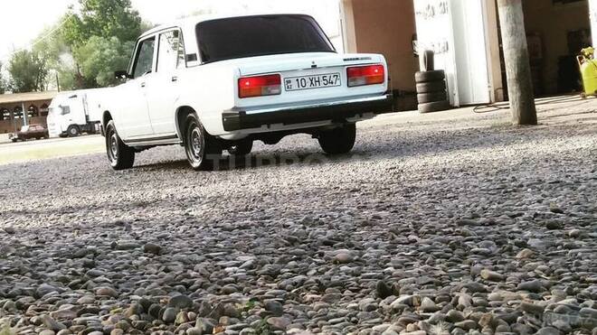 LADA (VAZ) 2107 2005, 242,000 km - 0.3 l - Salyan