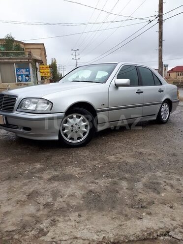 Mercedes C 180 1999, 275,000 km - 1.8 l - Bakı