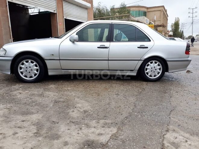 Mercedes C 180 1999, 275,000 km - 1.8 l - Bakı