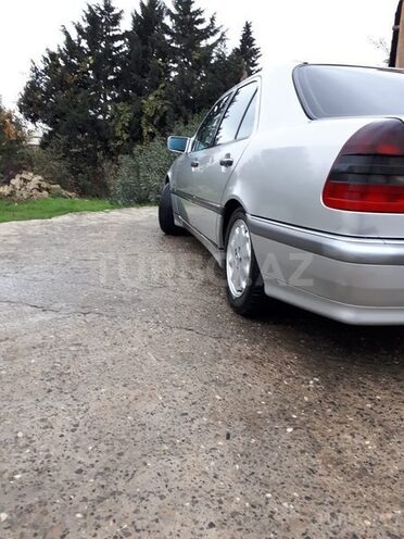 Mercedes C 180 1999, 275,000 km - 1.8 l - Bakı