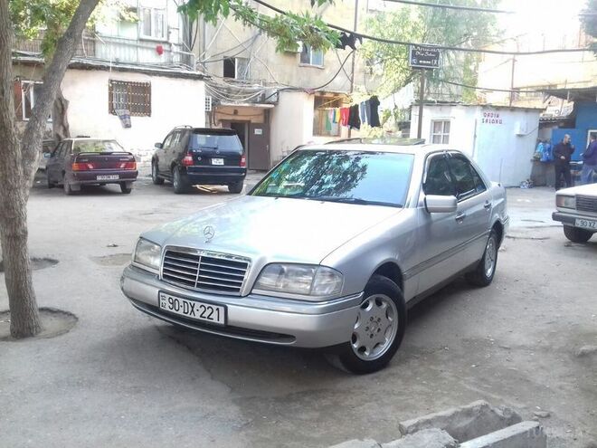 Mercedes C 220 1994, 3,338,655 km - 2.2 l - Bakı