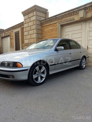 BMW 523 1998, 293,000 km - 2.5 l - Bakı