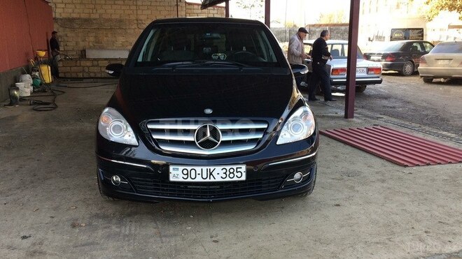 Mercedes B 170 2007, 92,000 km - 1.7 л - Bakı