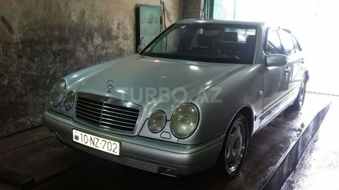 Mercedes CLK 200 1996, 319,000 km - 0.2 l - Bakı