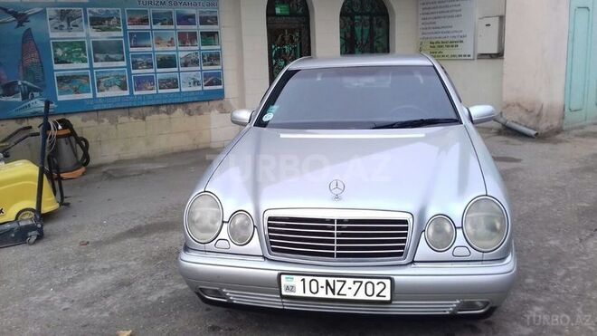 Mercedes CLK 200 1996, 319,000 km - 0.2 l - Bakı