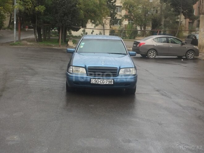Mercedes C 220 1997, 244,136 km - 2.2 л - Bakı