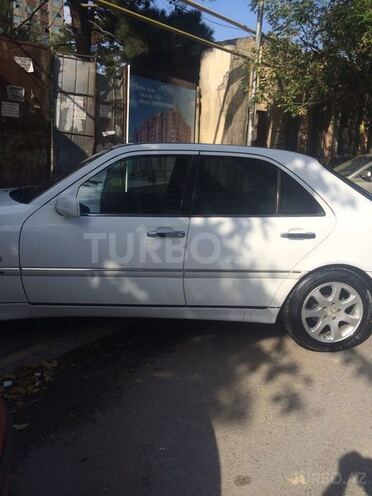 Mercedes C 180 1998, 230,000 km - 1.8 l - Bakı