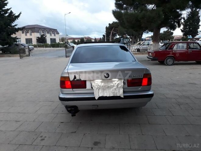 BMW 520 1990, 230,000 km - 2.0 l - Bakı
