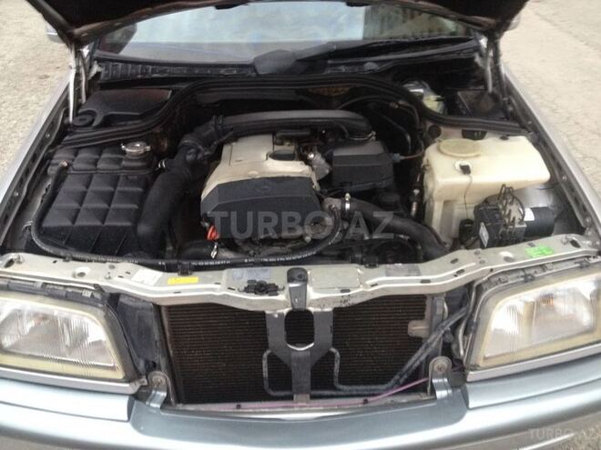 Mercedes C 200 1997, 245,000 km - 2.0 l - Bakı