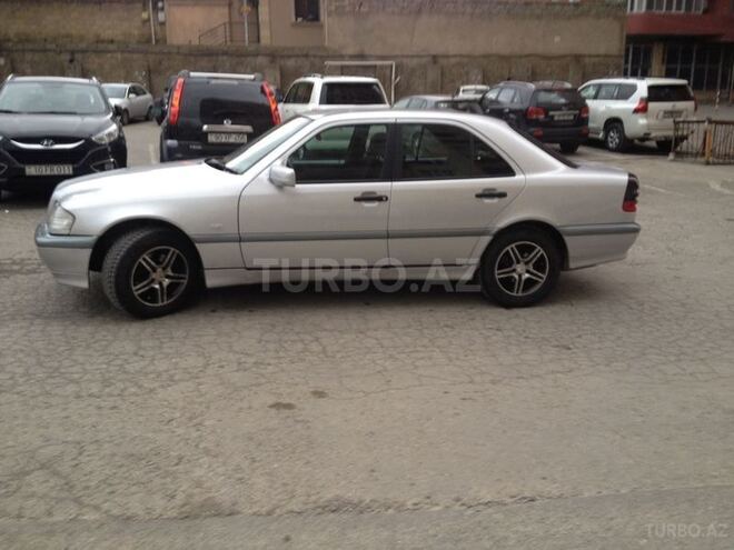 Mercedes C 200 1997, 245,000 km - 2.0 l - Bakı