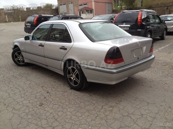 Mercedes C 200 1997, 245,000 km - 2.0 l - Bakı
