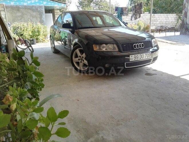 Audi A4 2003, 168,444 km - 1.8 л - Xaçmaz