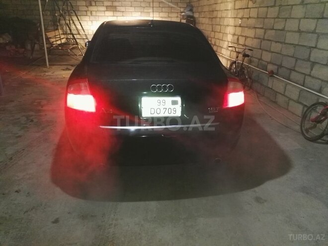 Audi A4 2003, 168,444 km - 1.8 л - Xaçmaz