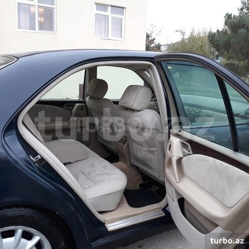 Mercedes E 270 2003, 497,238 km - 2.0 l - Bakı