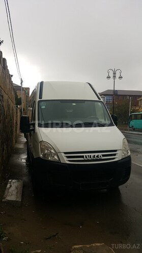 Iveco  2009, 193,000 km - 3.0 l - Bakı