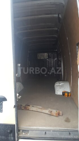 Iveco  2009, 193,000 km - 3.0 l - Bakı