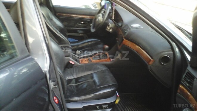 BMW 528 1997, 396,000 km - 2.8 л - Bakı