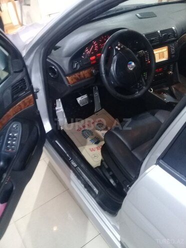 BMW 523 1999, 353,586 km - 2.5 l - Bakı