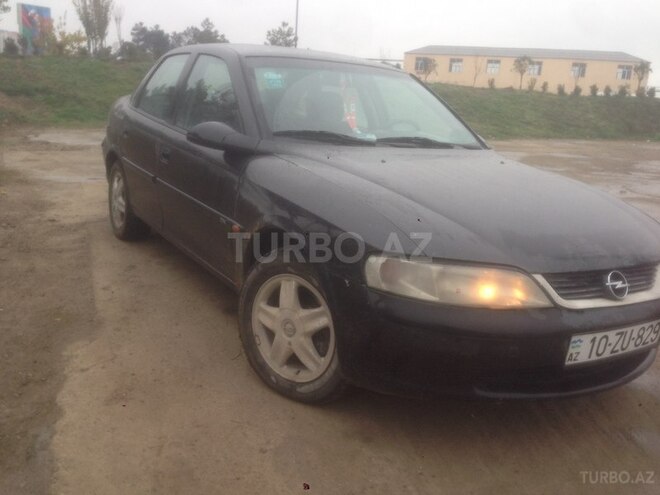 Opel Vectra 1997, 210,000 km - 2.0 l - Sumqayıt