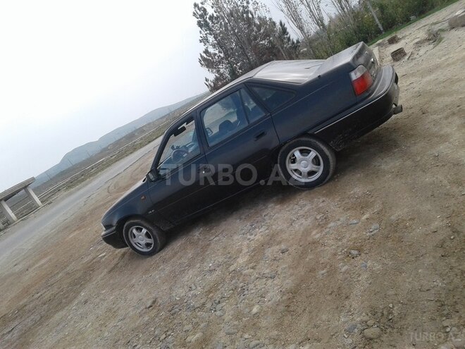 Daewoo Nexia 1997, 300,000 km - 1.5 l - Şirvan