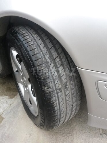 Mercedes E 240 2002, 220,000 km - 2.6 л - Bakı