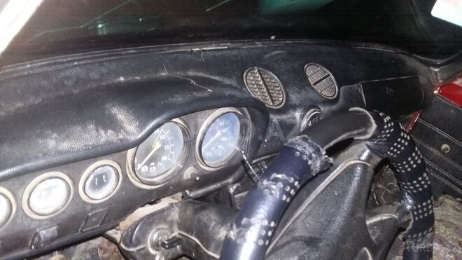 LADA (VAZ) 2106 1982, 120,000 km - 1.5 l - Salyan