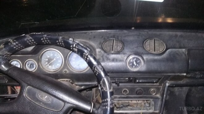 LADA (VAZ) 2106 1982, 120,000 km - 1.5 l - Salyan
