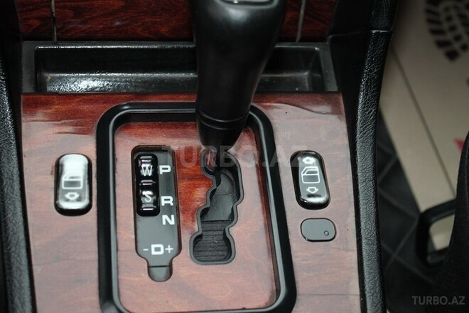 Mercedes C 200 2000, 175,000 km - 2.0 l - Bakı