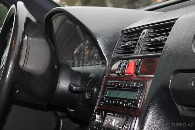 Mercedes C 200 2000, 175,000 km - 2.0 l - Bakı