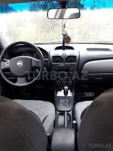 Nissan Sunny 2011, 34,300 km - 1.6 l - Sumqayıt