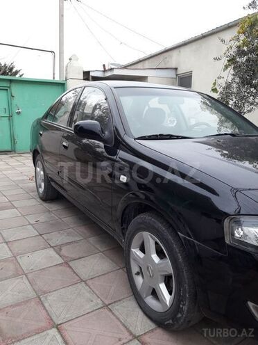 Nissan Sunny 2011, 34,300 km - 1.6 l - Sumqayıt