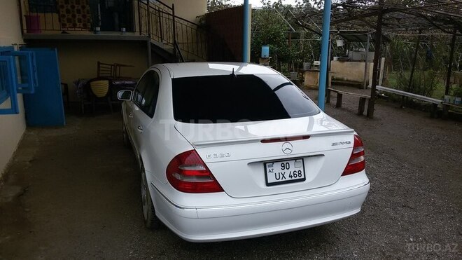 Mercedes E 320 2002, 194,500 km - 0.3 l - Astara