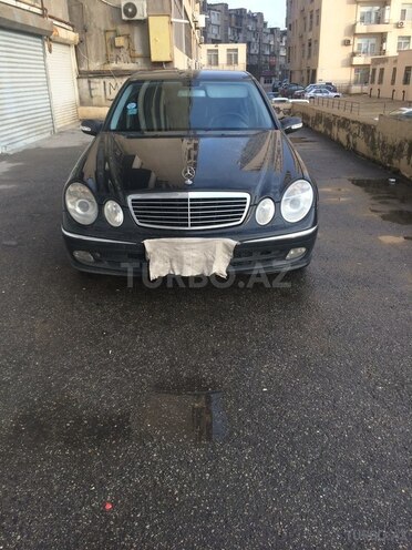 Mercedes E 270 2002, 253,000 km - 2.7 л - Bakı